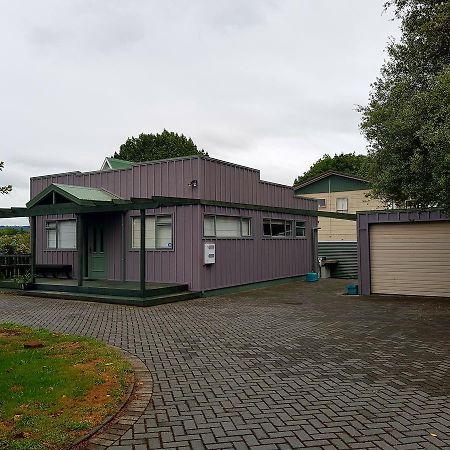 Central Taupo Townhouse 外观 照片