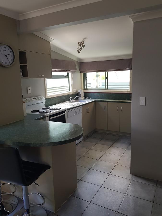 Central Taupo Townhouse 外观 照片