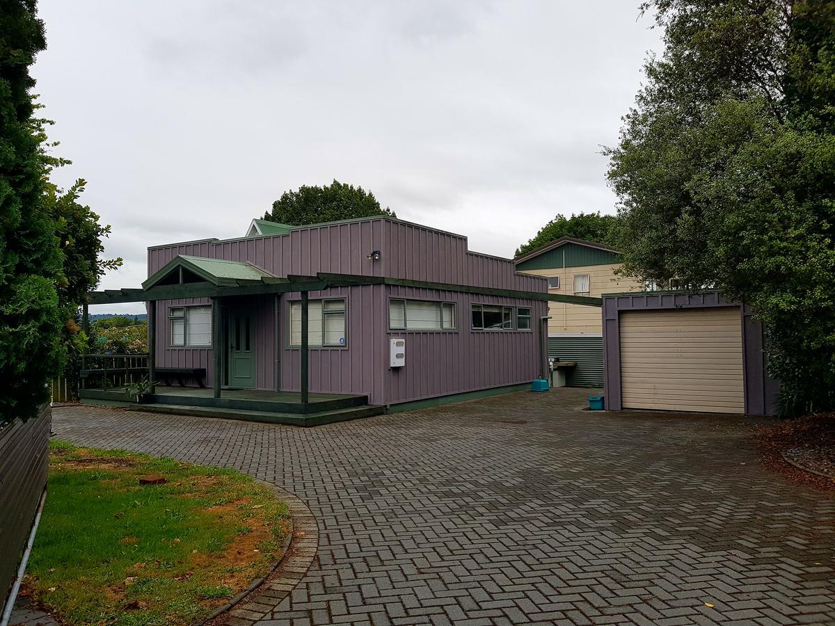 Central Taupo Townhouse 外观 照片